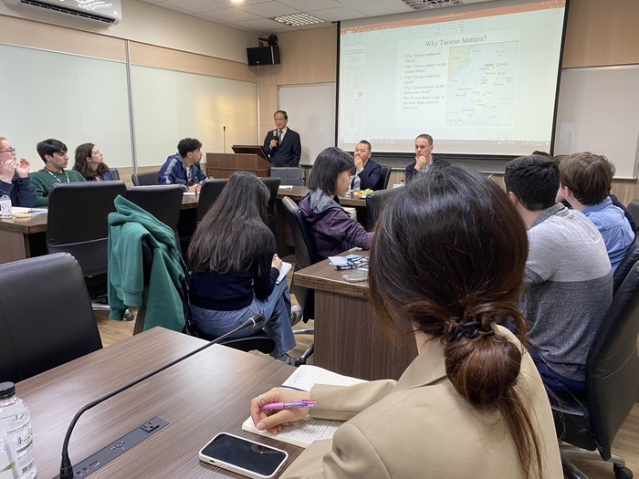 【forum】2024.03.08 Chicago University IR school圖片